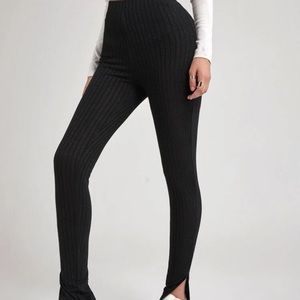 RIBBED LEGGINGS